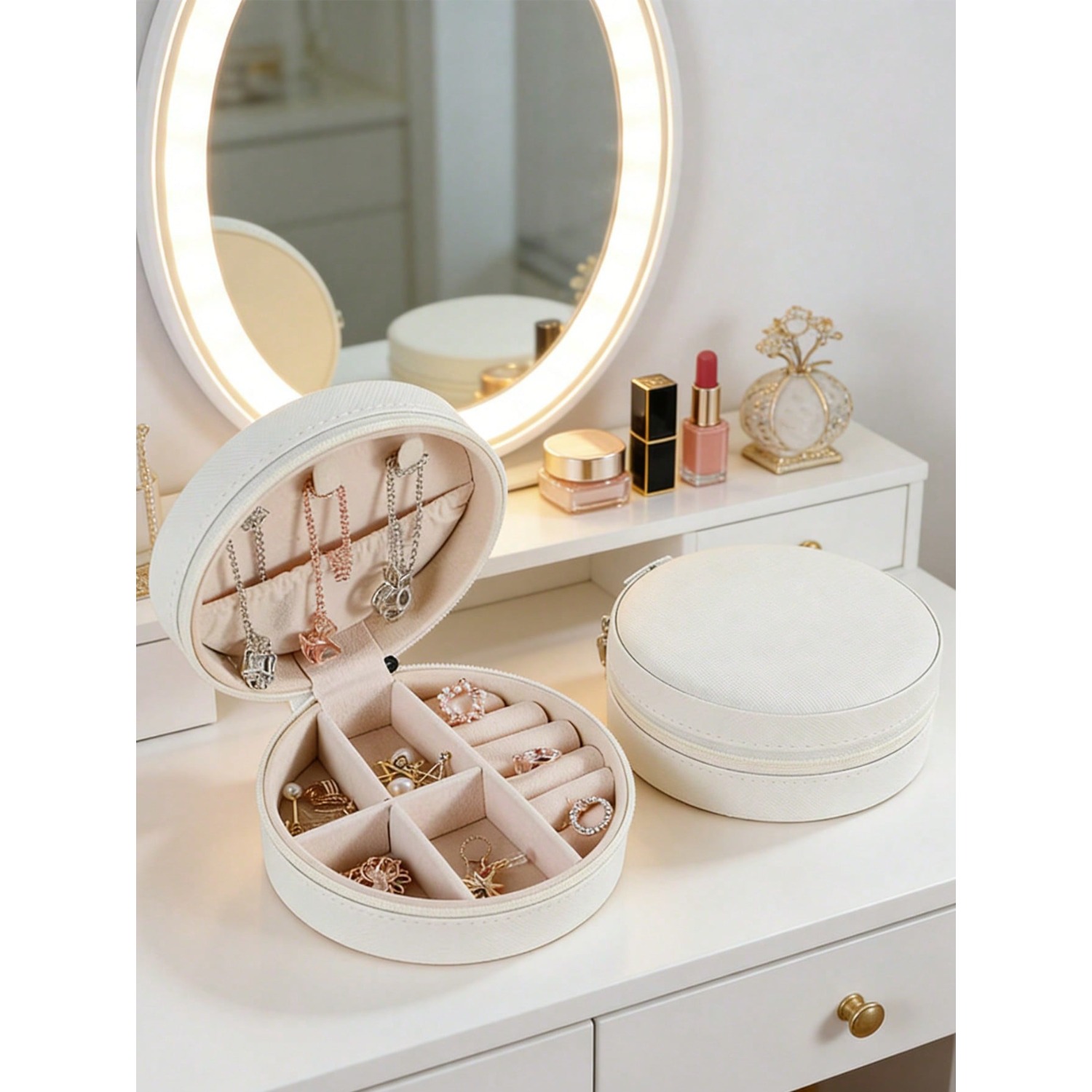 Circular Jewelry Box, Portable - Jewelry And Watches Stores review and price